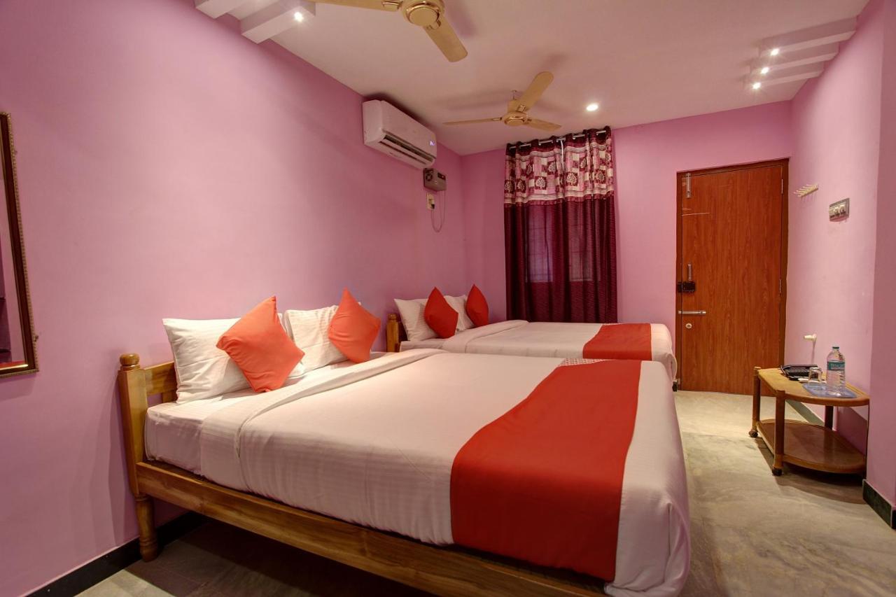Oyo 38664 Rt Residency Hotel Golden Rock Bagian luar foto